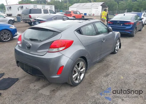 2017 Hyundai Veloster Value Edition from USA, damaged, VIN KMHTC6AD0HU323151